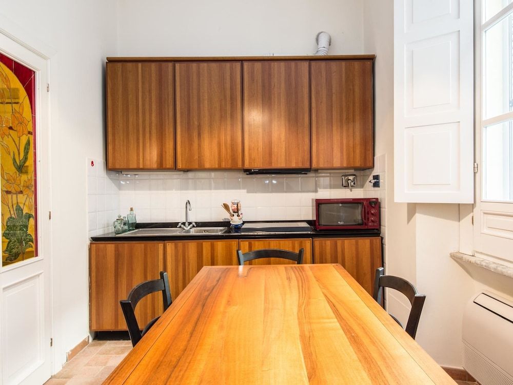 RSH Luxury Vatican Four Bedroom Apartment Apartment (4 Bedrooms) 17