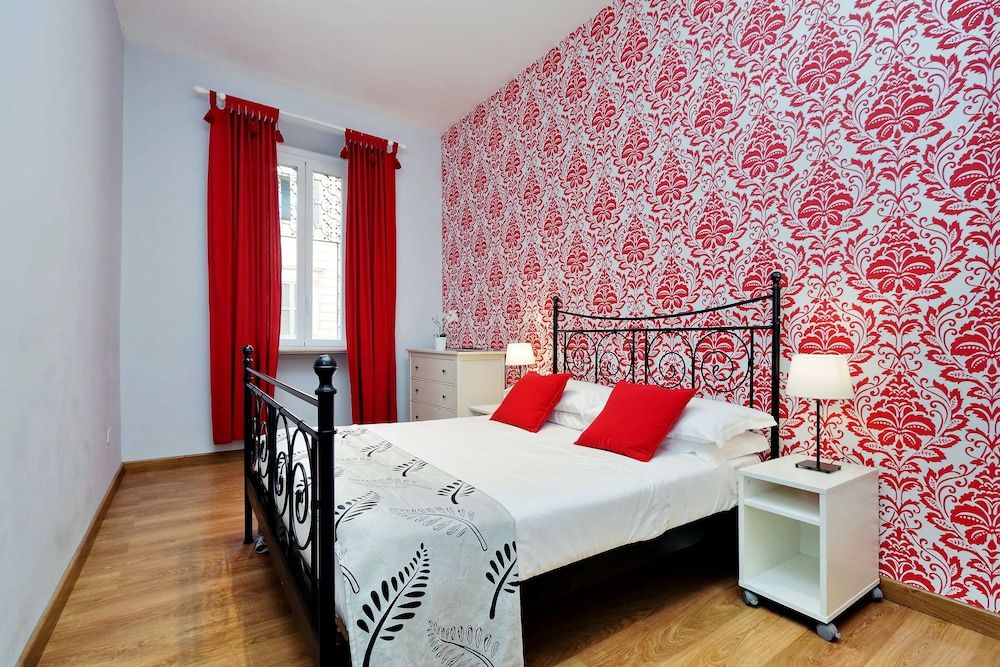 undefined Cozy Tritone - My Extra Home 2