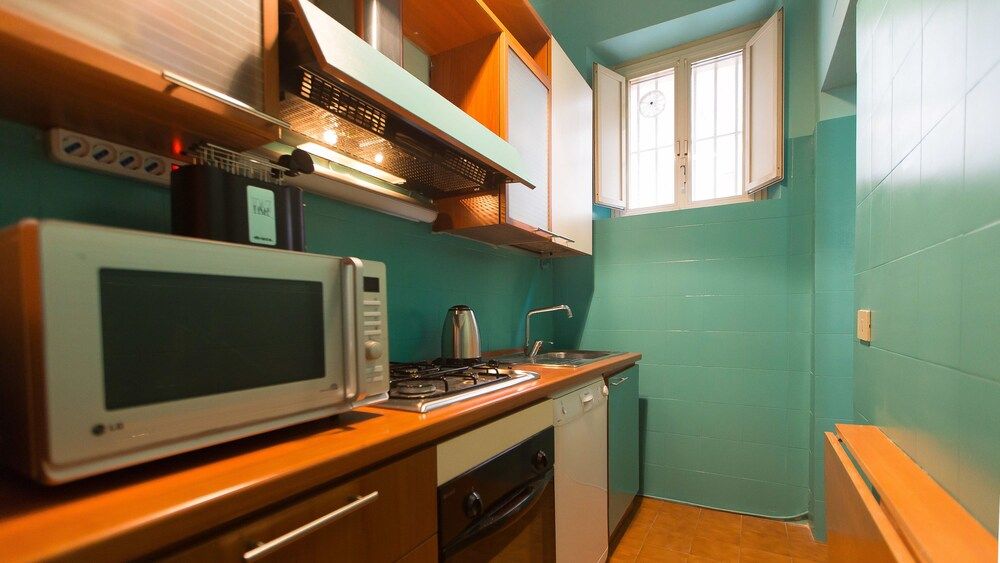 undefined Rental In Rome Veneto Apartment 8