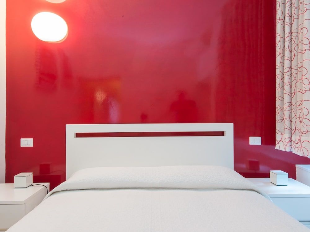 undefined RSH Spanish Steps Luxury One Bedroom C 5