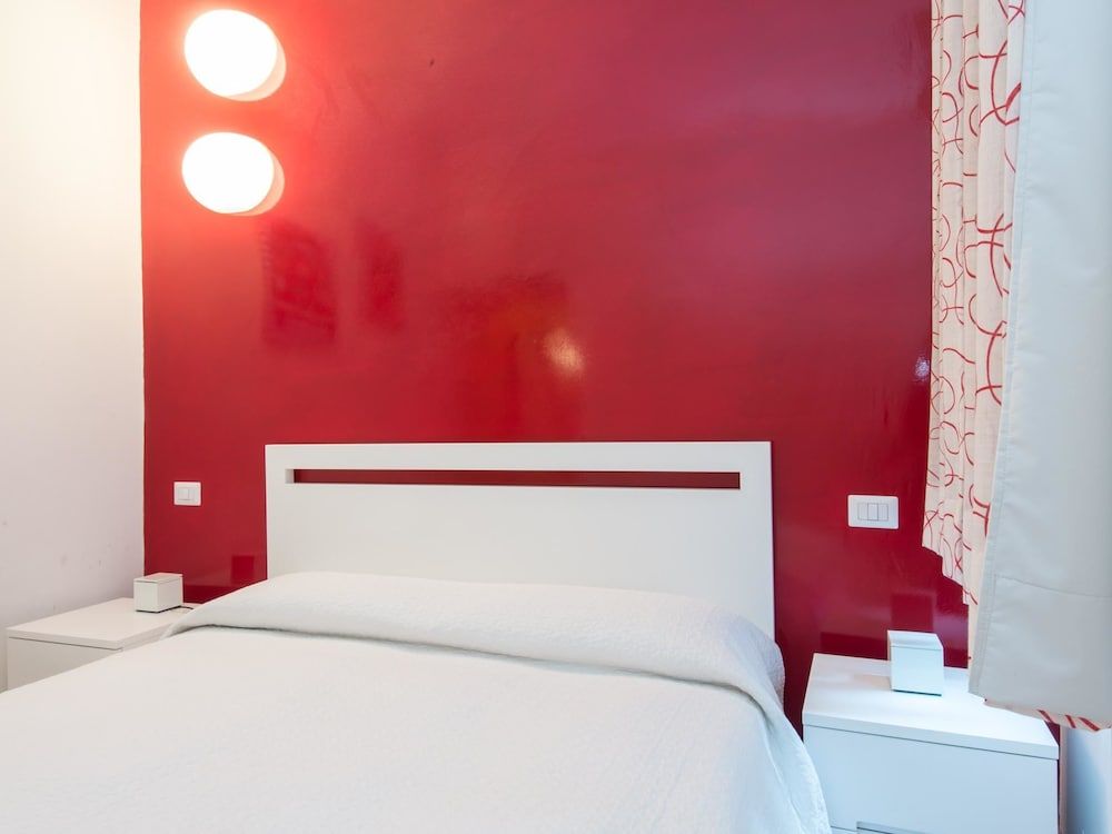 undefined RSH Spanish Steps Luxury One Bedroom C 8