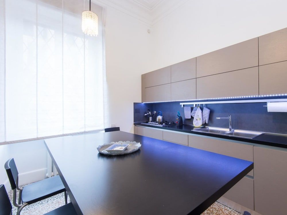 undefined RSH Trastevere Luxury Large Apartment 10