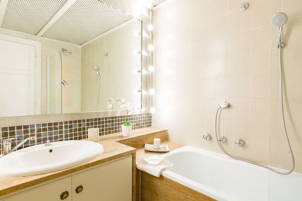 The Imperial Suite Apartment, 3 Bedrooms 26