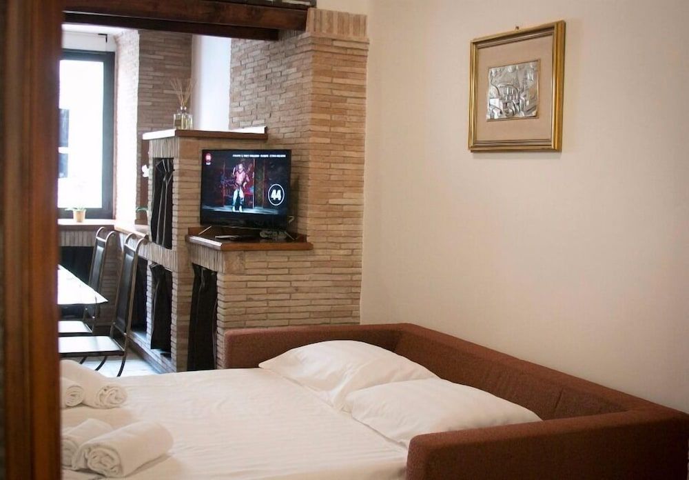 undefined Hemeras Boutique House Aparthotel Pantheon 2