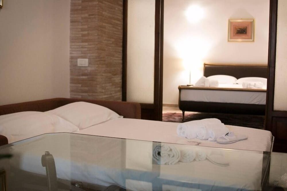 undefined Hemeras Boutique House Aparthotel Pantheon 7