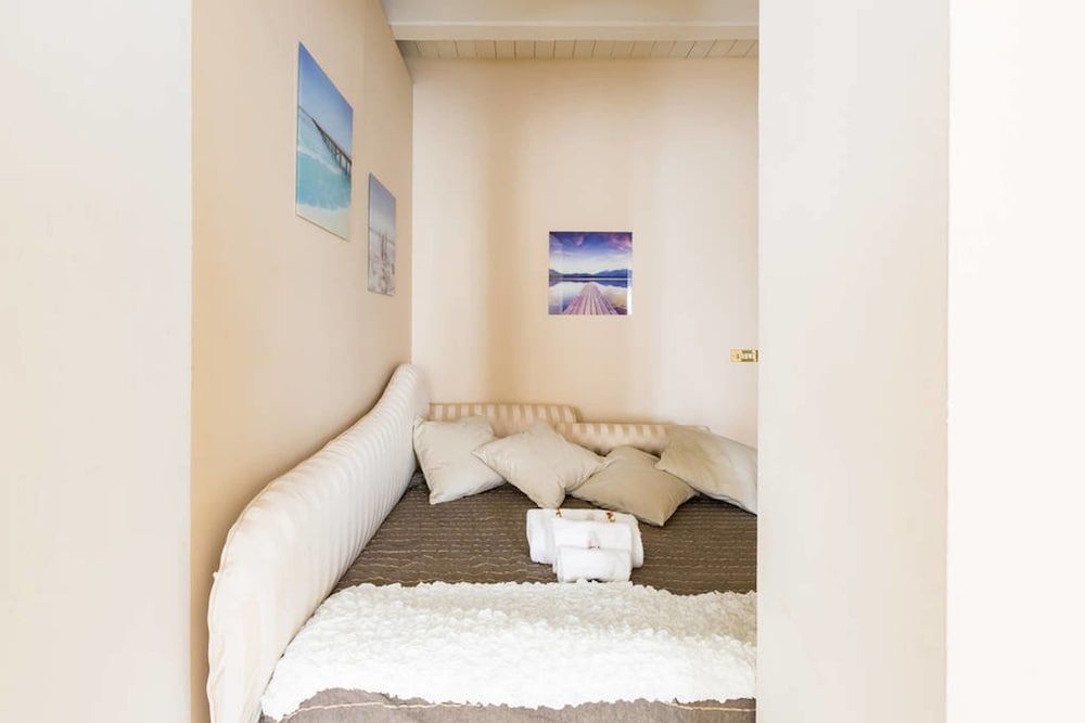 undefined Piazza del Popolo Suite 8