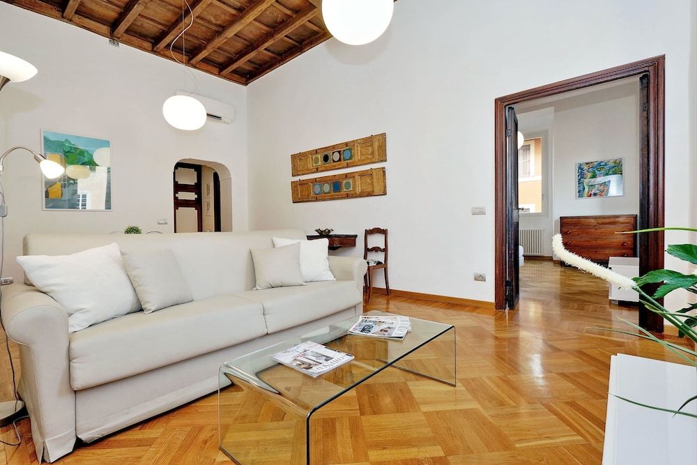 undefined Giulia Charme - My Extra Home