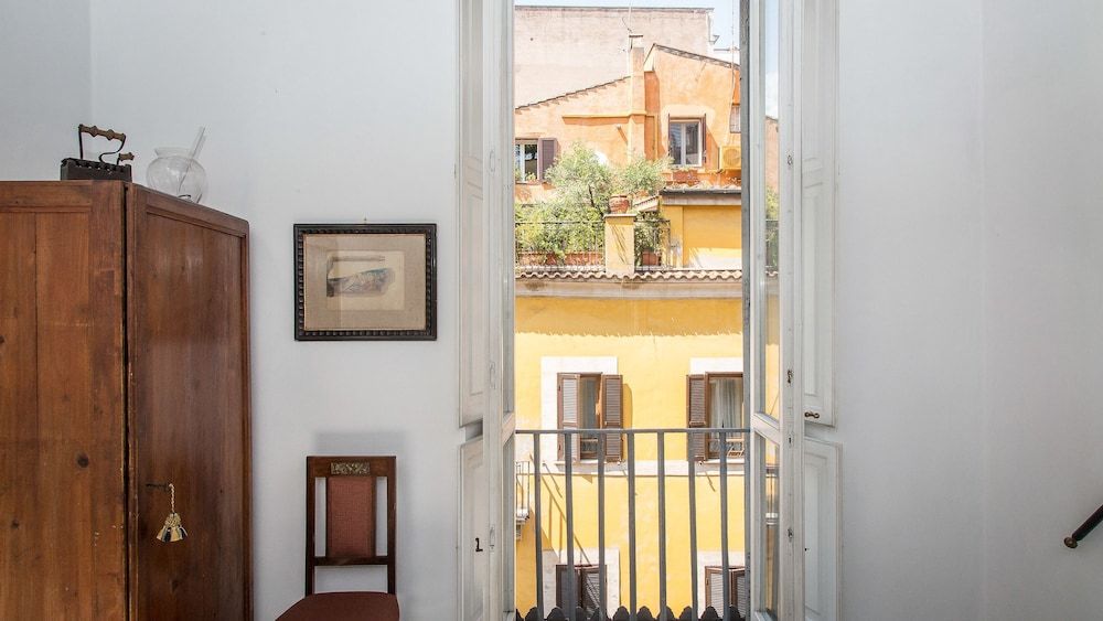 Rental In Rome Monti Apartment Apartment 4