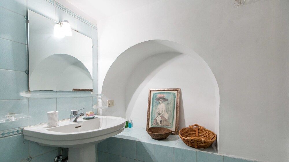 Rental In Rome Monti Apartment Apartment 5