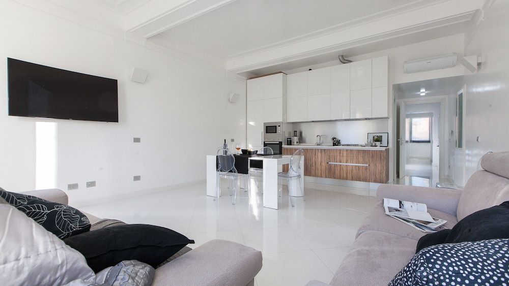 Rental In Rome Piazza Venezia View Luxury Apartment Apartment 8