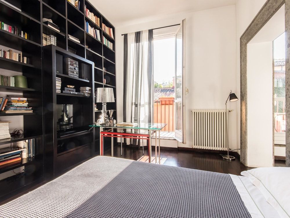 RSH Luxury Spanish Steps Terrace Apartment, 3 Bedrooms 19