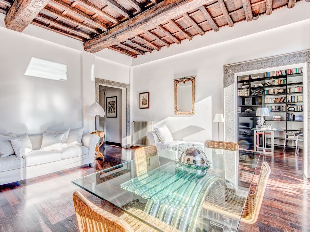 RSH Luxury Spanish Steps Terrace Apartment, 3 Bedrooms 21