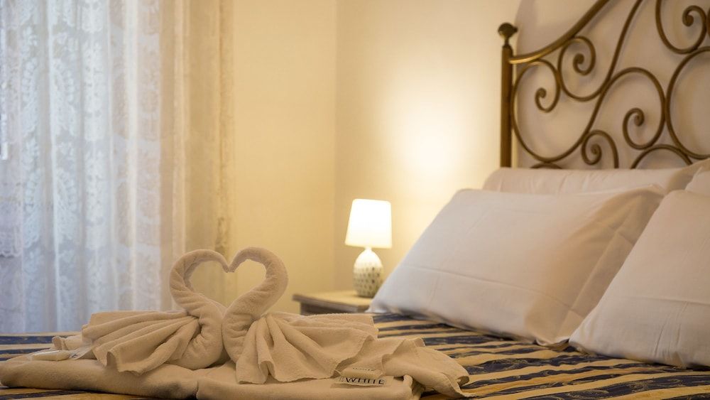 undefined Rental In Rome Colosseum Apartment 8