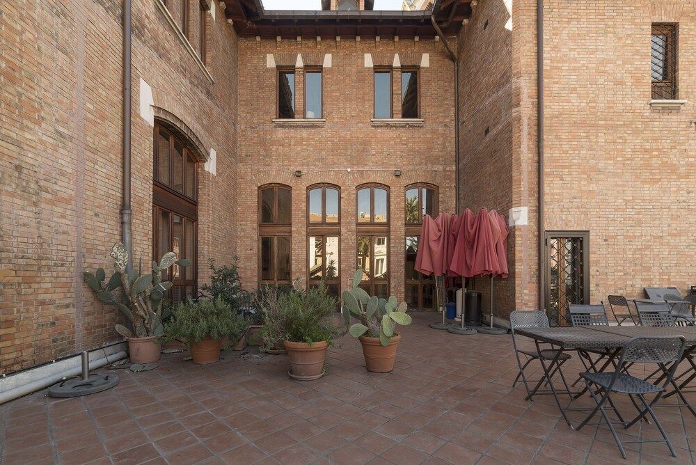 undefined Villa Marignoli Charming Flats 5