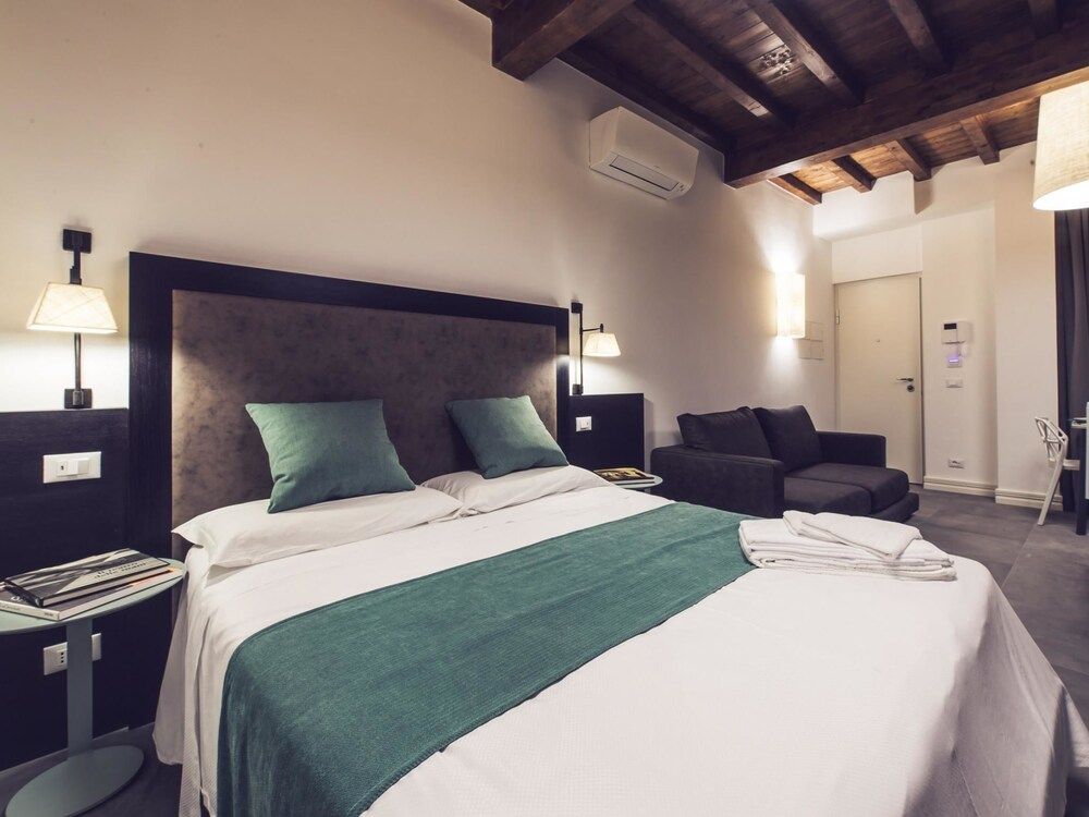 undefined Panisperna Suite 1 Bedroom 6