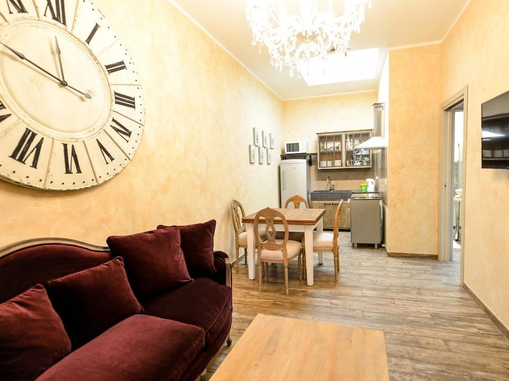 undefined Bacall Apartment 5