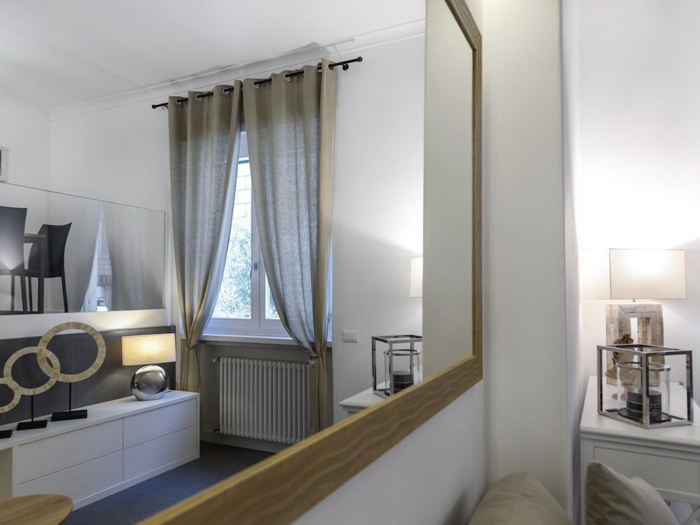 undefined Popolo Apartment 6