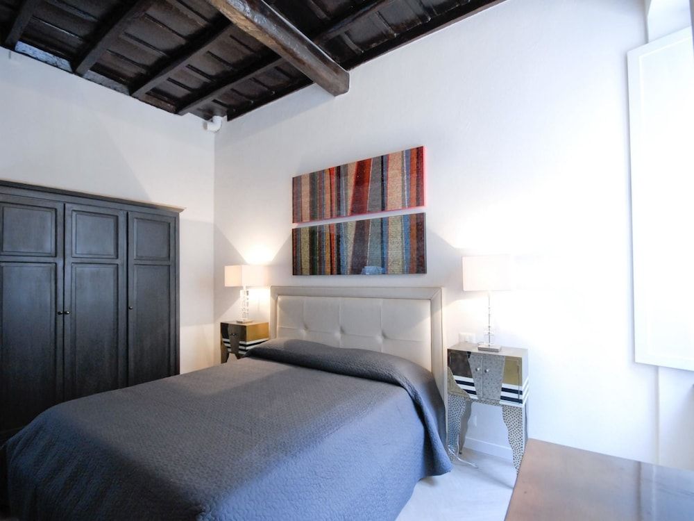 undefined Grace Apartment 10