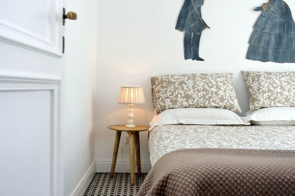 undefined Garibaldi 3 - WR Apartments 10