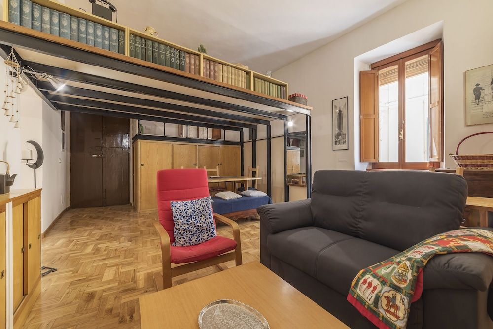 Lovely Loft Trastevere Apartment, 2 Bedrooms 11