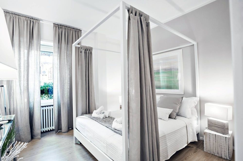 undefined The Best in Rome Vite 8