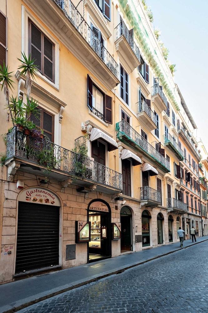 undefined The Best in Rome Vite 4