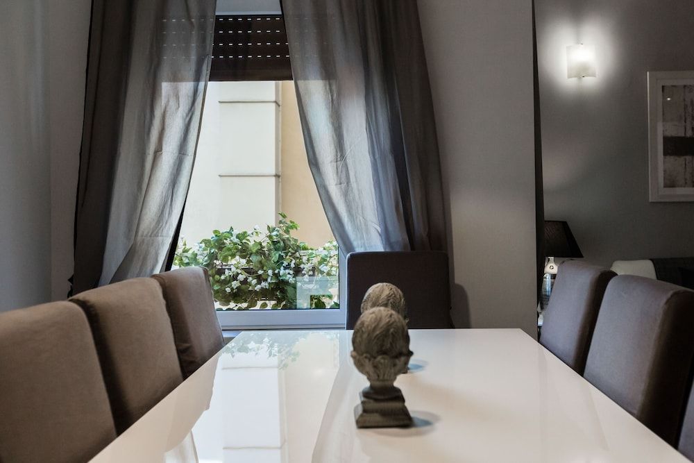 The Best in Rome Vite Apartment, 3 Bedrooms (Vite Exclusive) 16