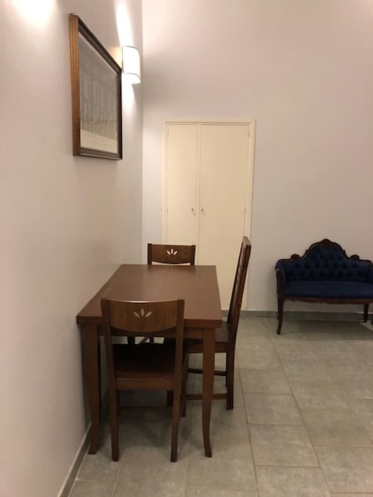 undefined Piazza Testaccio Apartment 8