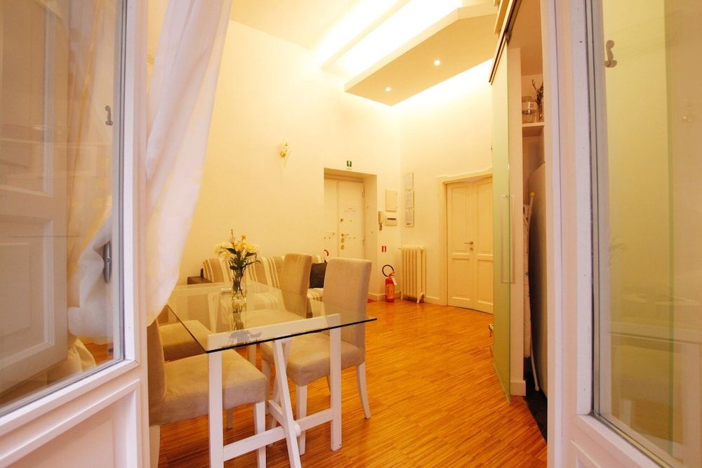 undefined Giovanni Classic 10