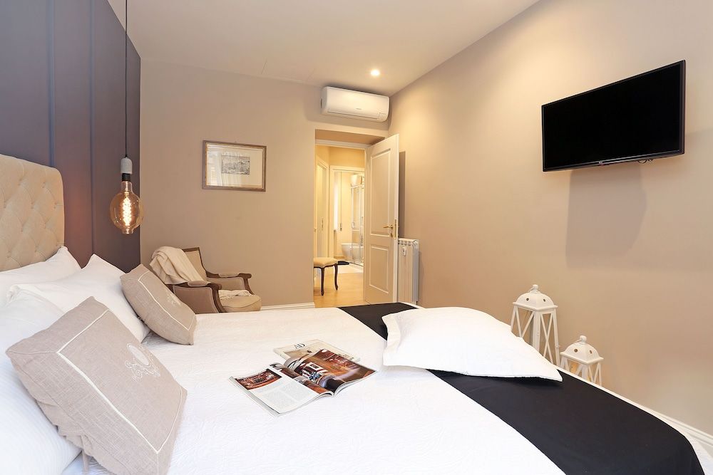 undefined Daplace - Lucrezia Apartment 8