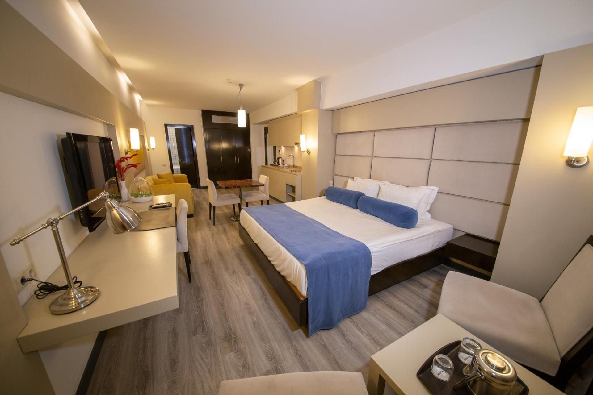 undefined MY Hotel 7