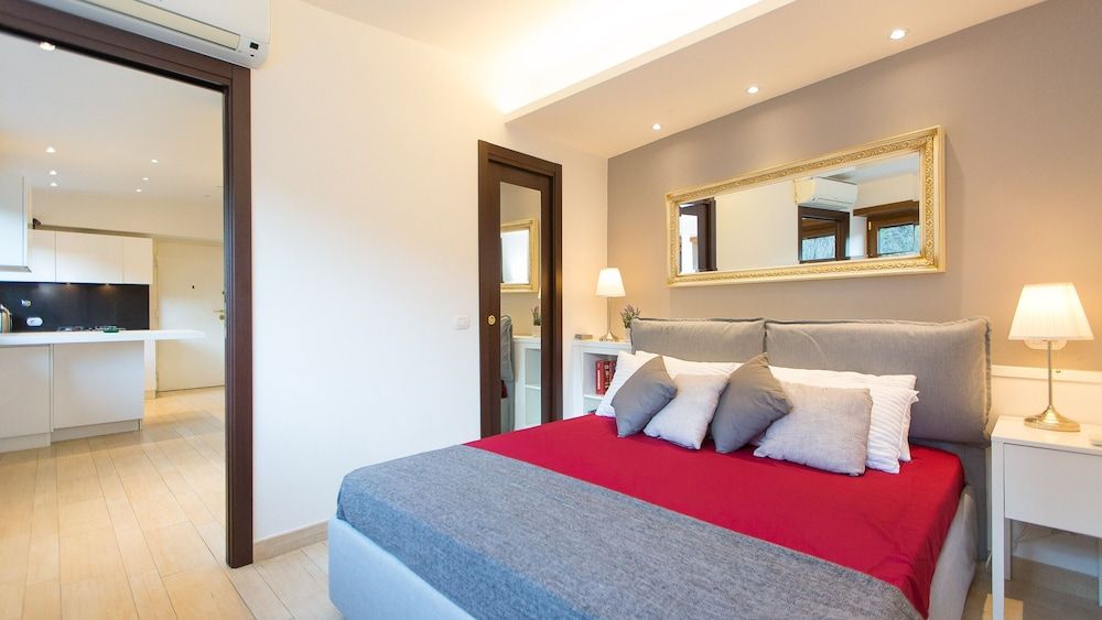 undefined Rental in Rome Panorama Penthouse 4