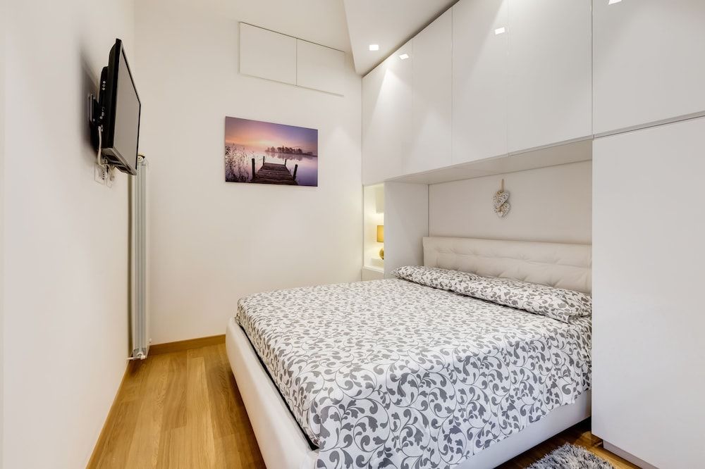 undefined Rental in Rome Prati Suite 3