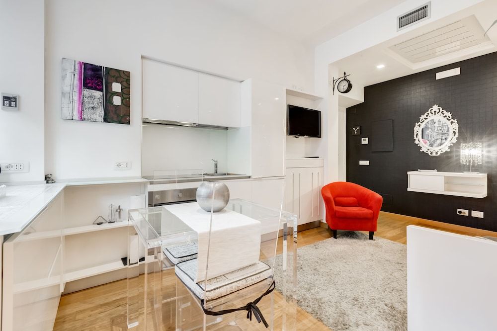 undefined Rental in Rome Prati Suite 10