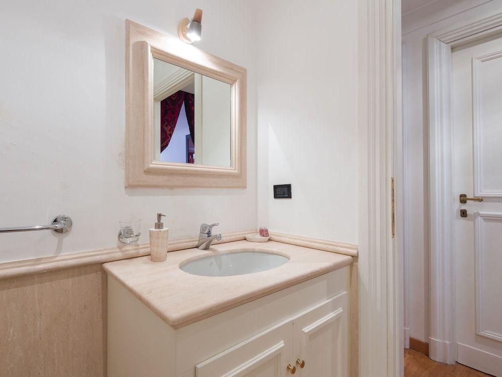 RSH Ghetto Enchanting Terrace Apartment Apartment, 1 Bedroom, Terrace, City View 43