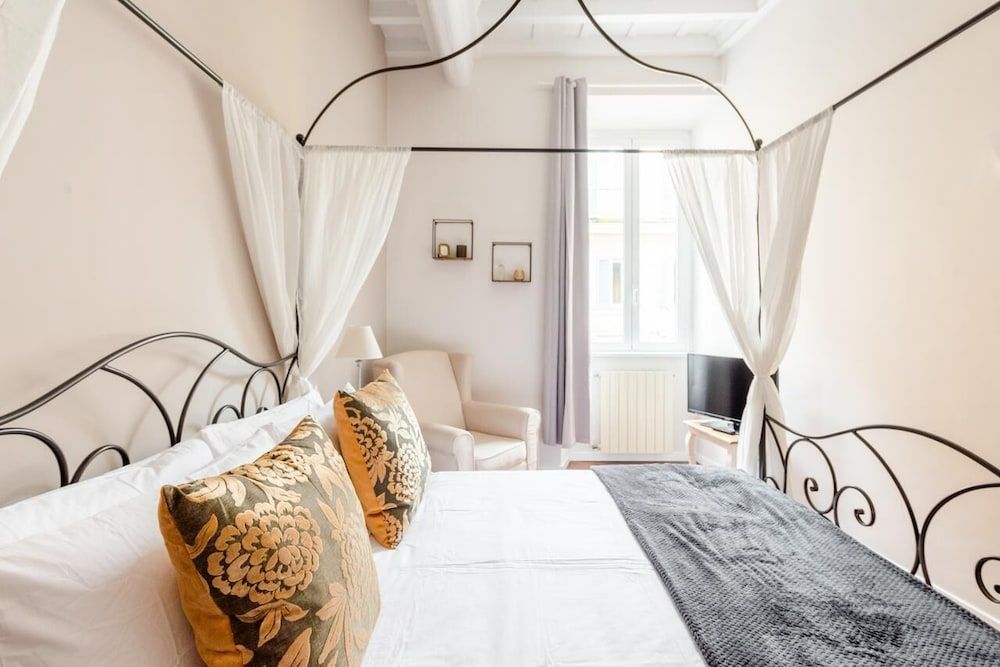 undefined SuityRHome RioneMonti56 6