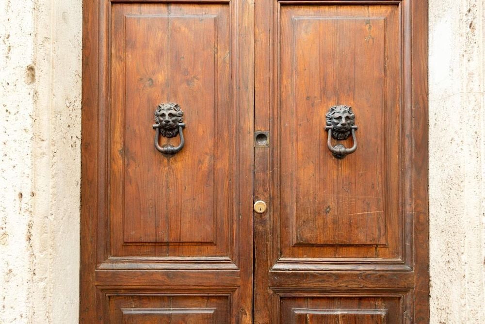 undefined SuityRHome RioneMonti56