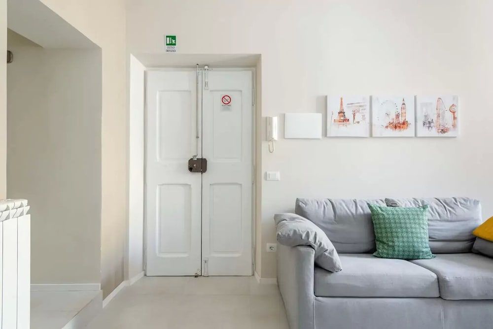 undefined SuityRHome RioneMonti54 7