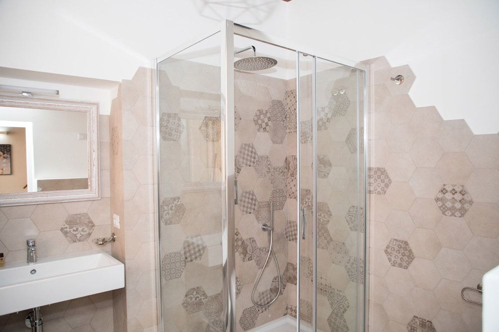 SuityRHome RioneMonti16 Apartment, 2 Bedrooms 23