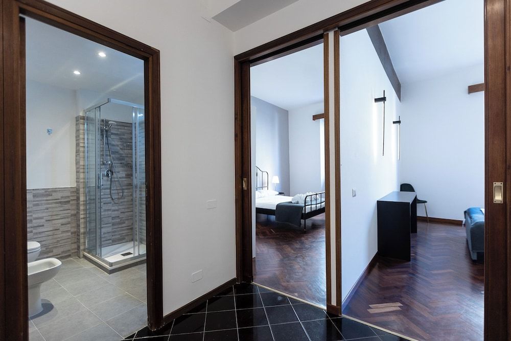 Rental in Rome Borgo Angelico Terrace Apartment, 2 Bedrooms 12