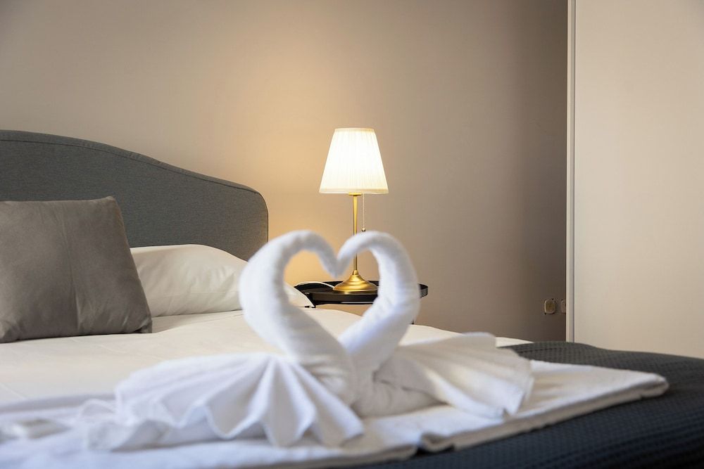 Rental in Rome Borgo Angelico Terrace Apartment, 2 Bedrooms 8