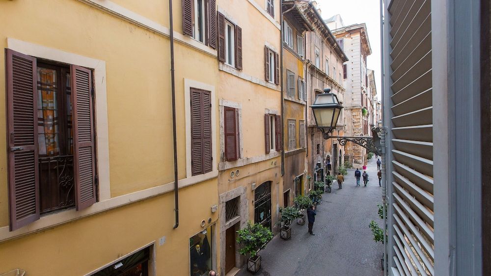 Rental in Rome Coronari Luxury Terrace Apartment, 2 Bedrooms 40