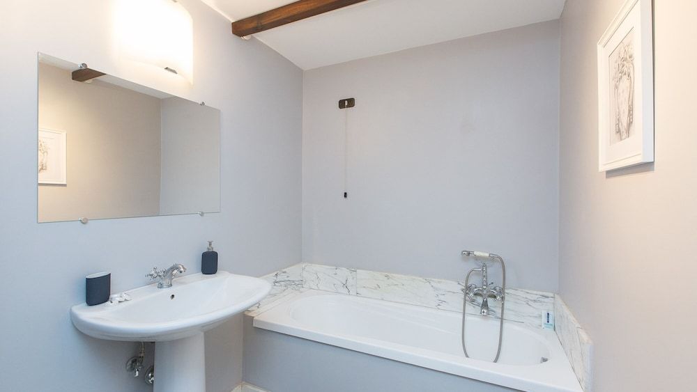 Rental in Rome Coronari Luxury Terrace Apartment, 2 Bedrooms 35