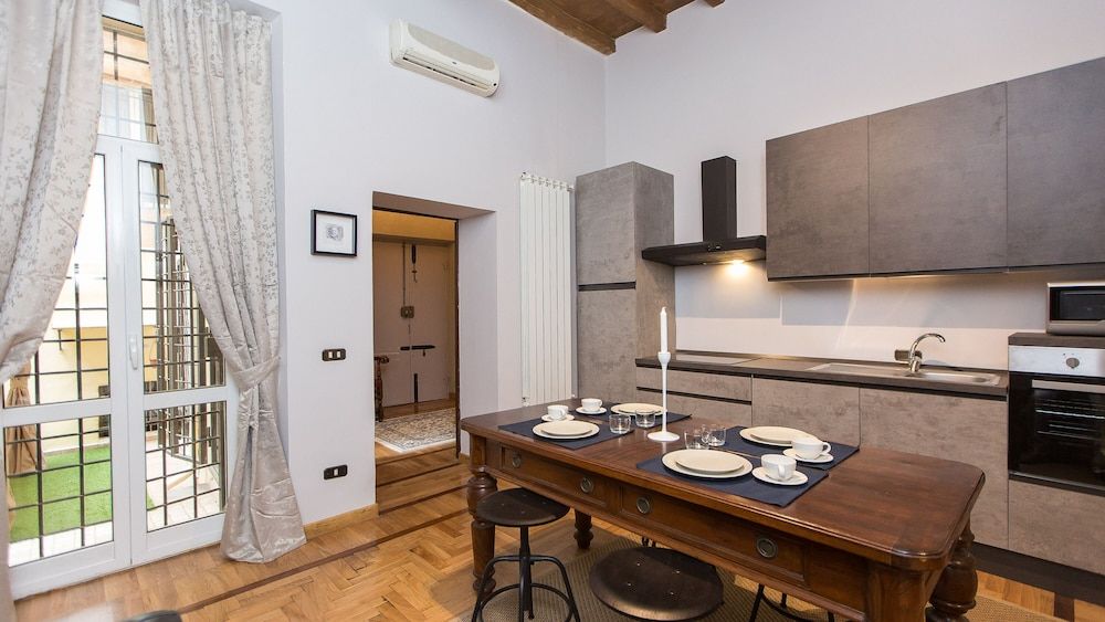 Rental in Rome Coronari Luxury Terrace Apartment, 2 Bedrooms 22