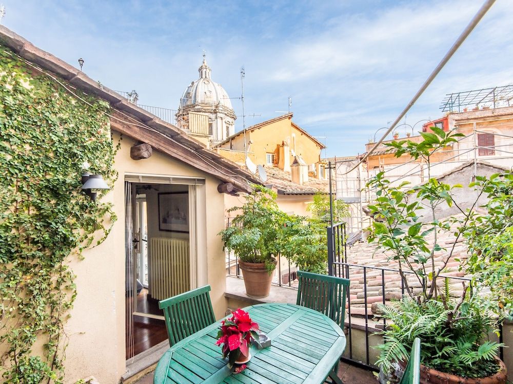 undefined RSH Campo de' Fiori Luxury Terrace Apartment 2