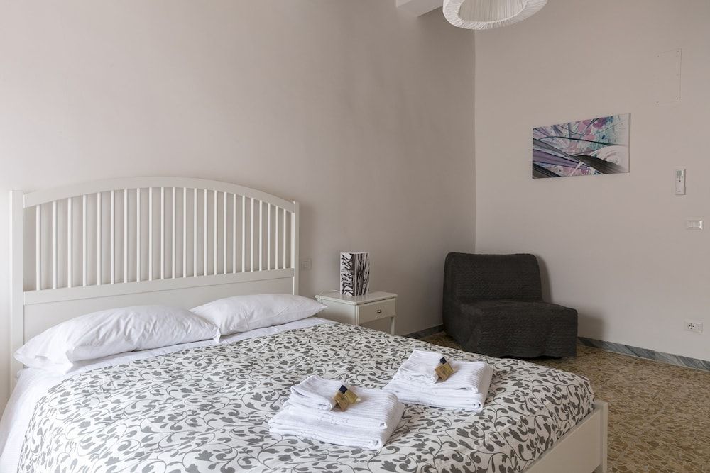 undefined Gabriella Art Apartment Navona Sq 4