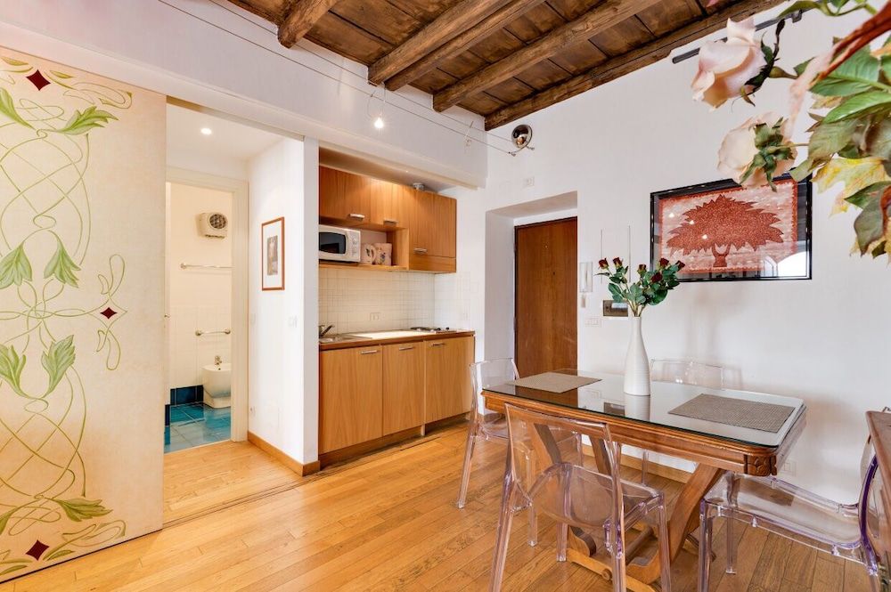 undefined Piazza Barberini 7