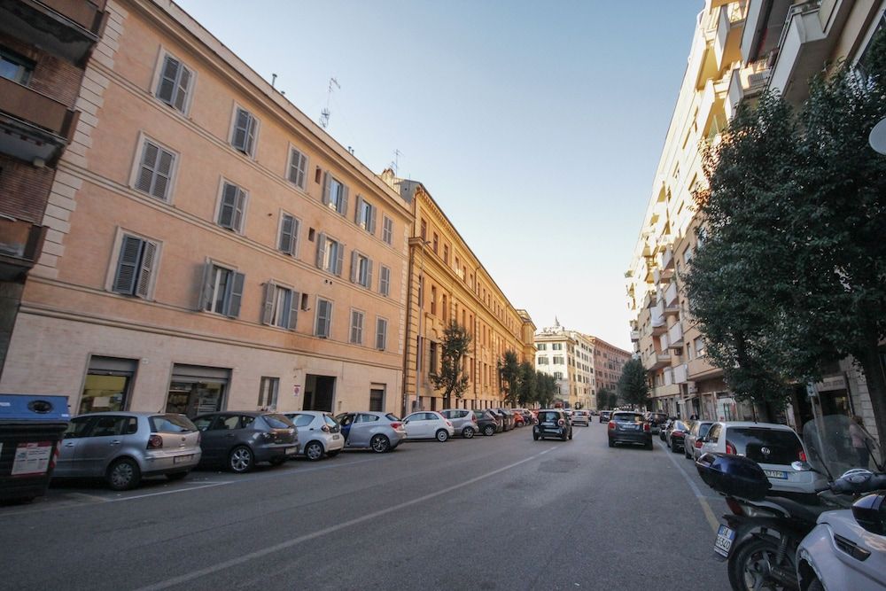 undefined Le Piazze Di Roma Sweet Apartment 5