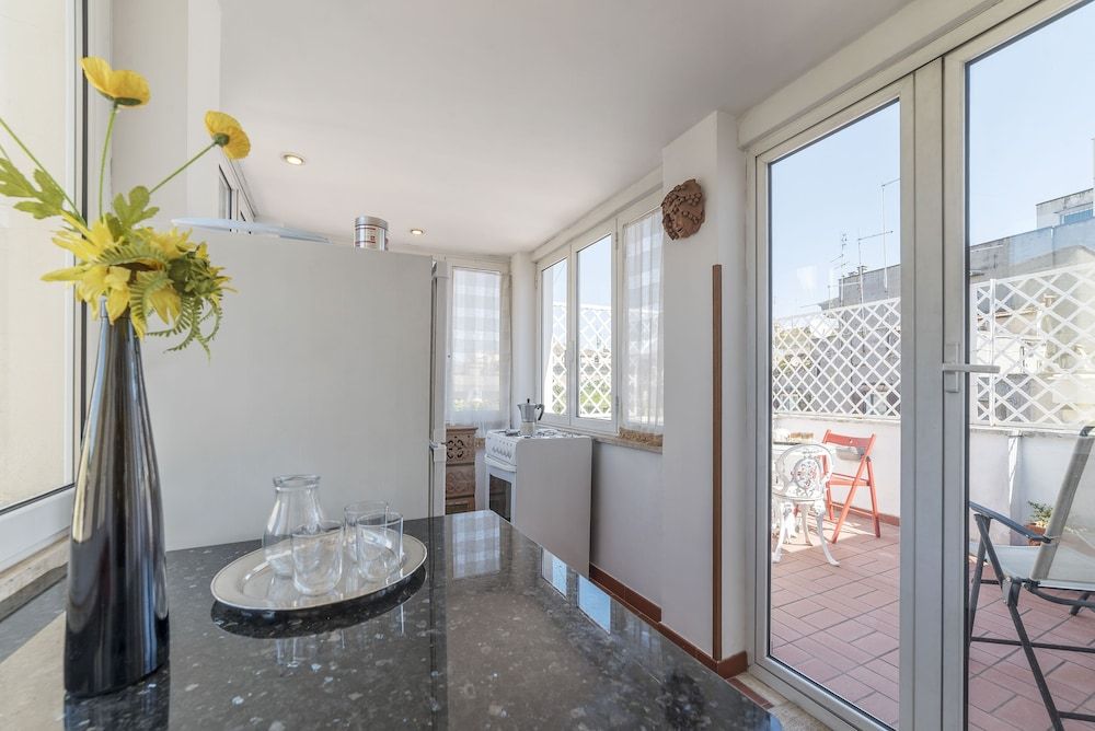 Via dei Cartari Apartment, 1 Bedroom, Terrace 5