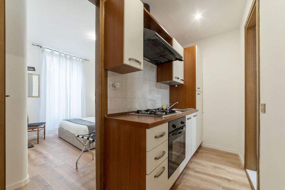 undefined Via degli Avignonesi 7